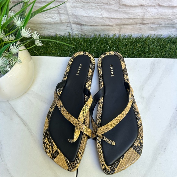 Frame Le Montauk Leather Cross Sandals python multi Size 38 like new - Picture 3 of 9